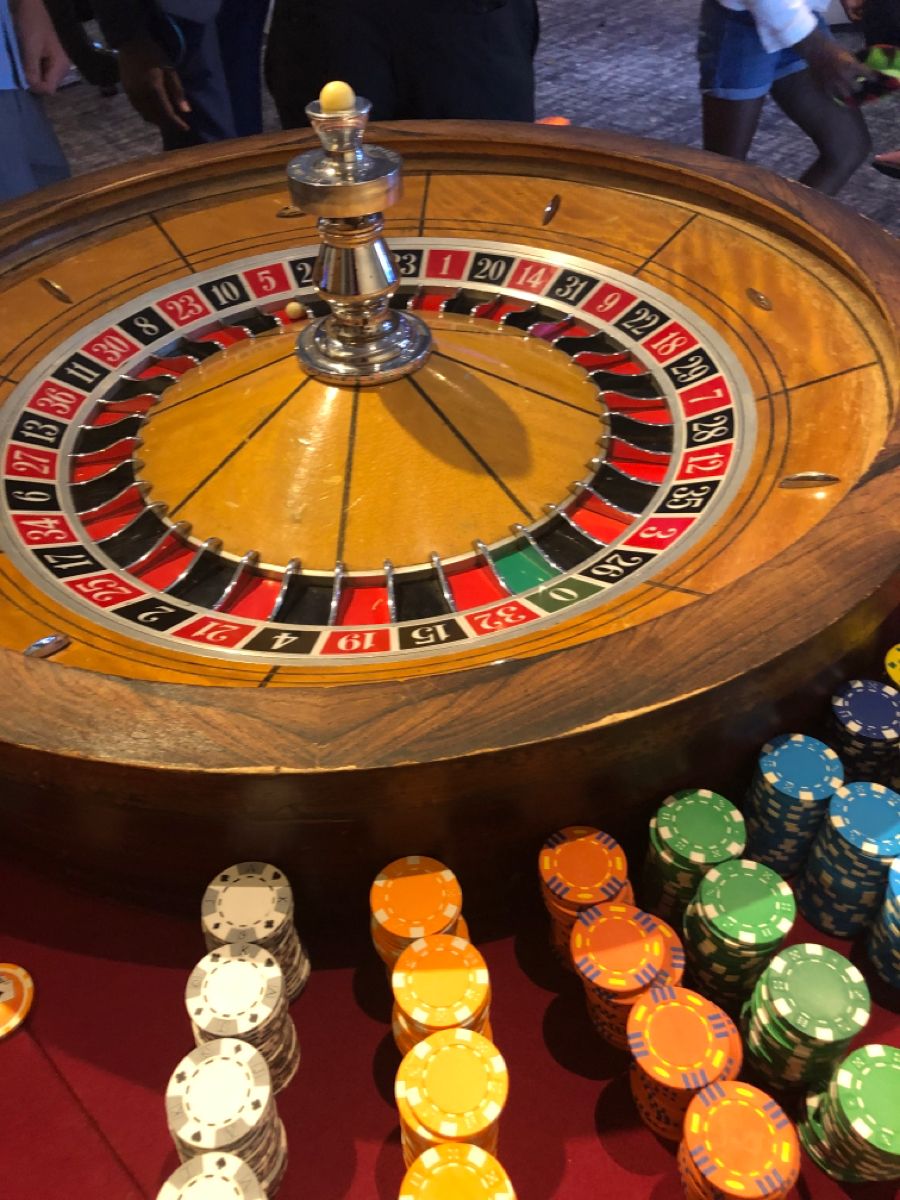 GAMEE Prizes کھلاڑیوں کے لیے لائیو کیسینو سیکشن